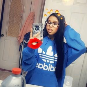 Meet your Posher, Hannah.xo